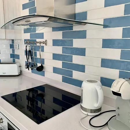 Apartament Bouganvilla Apartment *